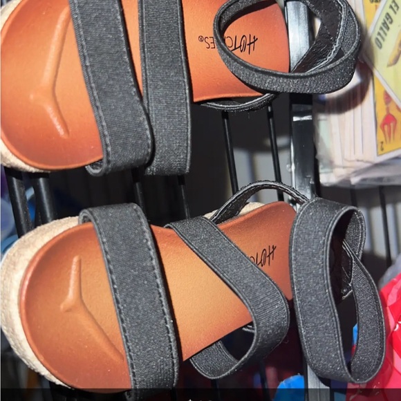 Sizes 3-4 - Picture 4 of 5